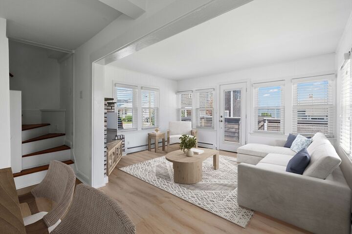 Property Photo:  29 Aquidneck Ave  RI 02871 