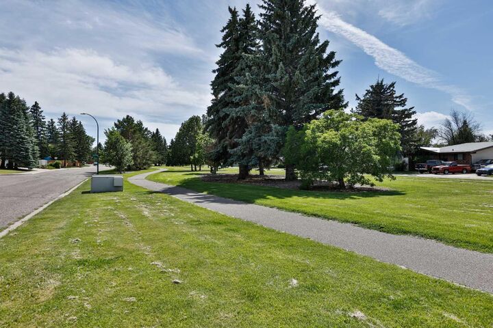 Property Photo: 1019 Glacier Drive S AB T1K 3N3