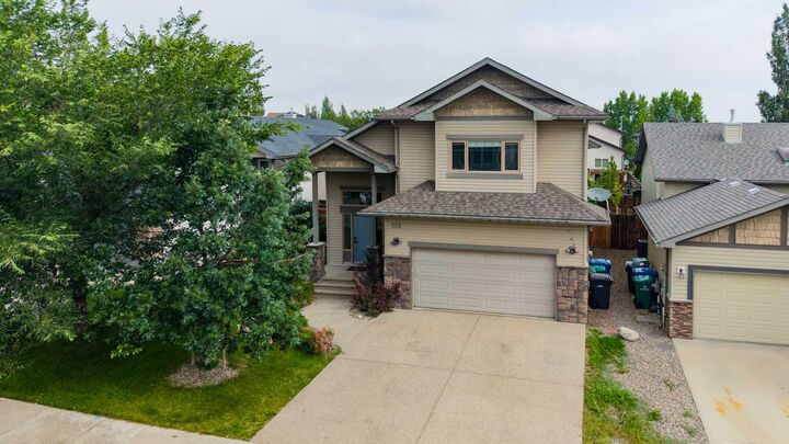 Property Photo: 227 Rivermill Manor W AB T1K 8C5