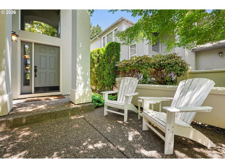 Property Photo: 4965 Mulholland Dr OR 97035