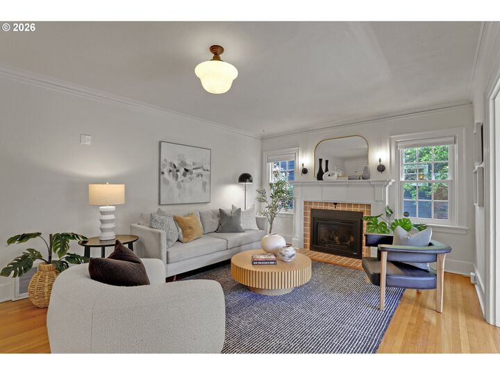 Property Photo: 3335 NE Holladay St OR 97232