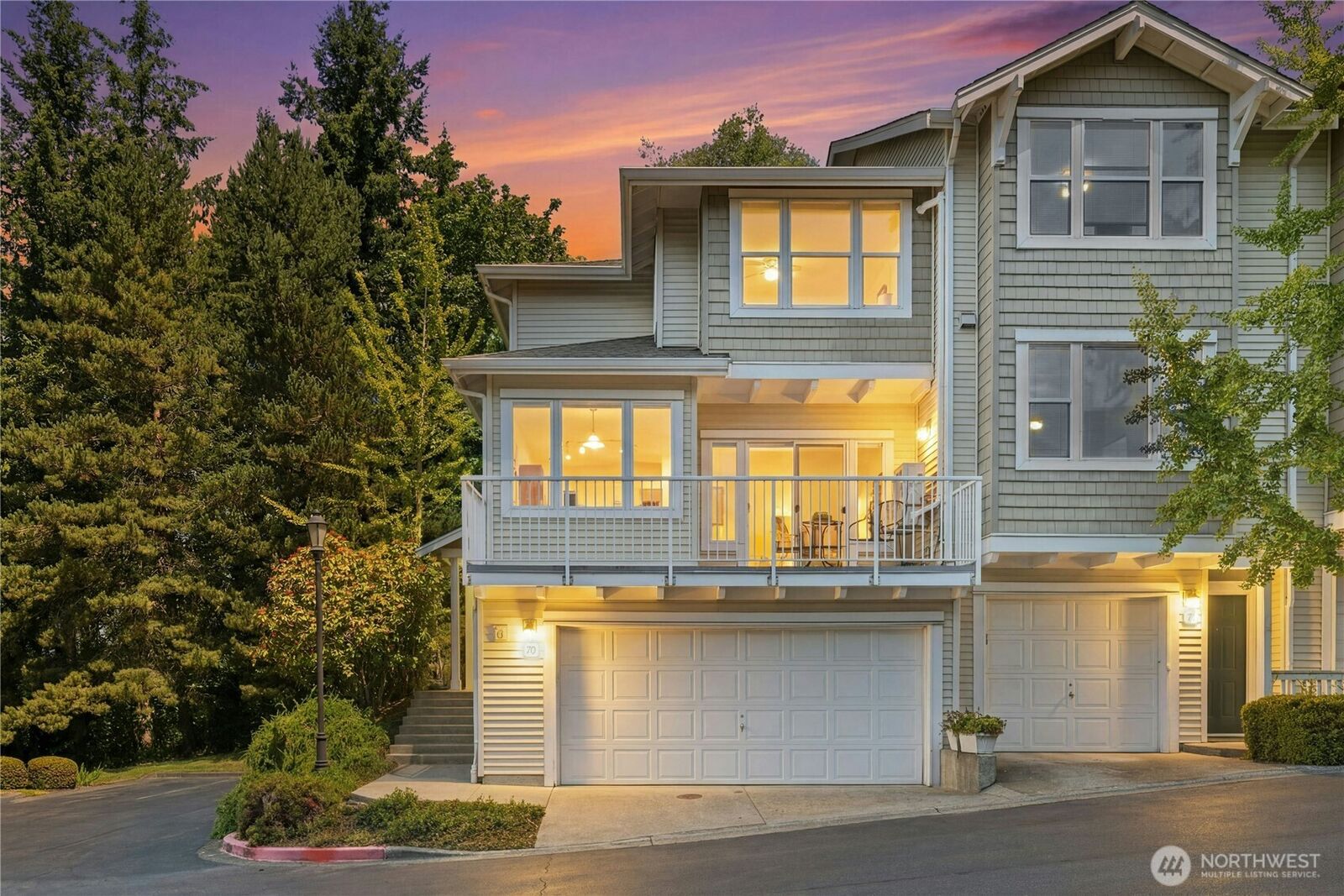 Property Photo: 2680 139th Avenue SE 70 WA 98005
