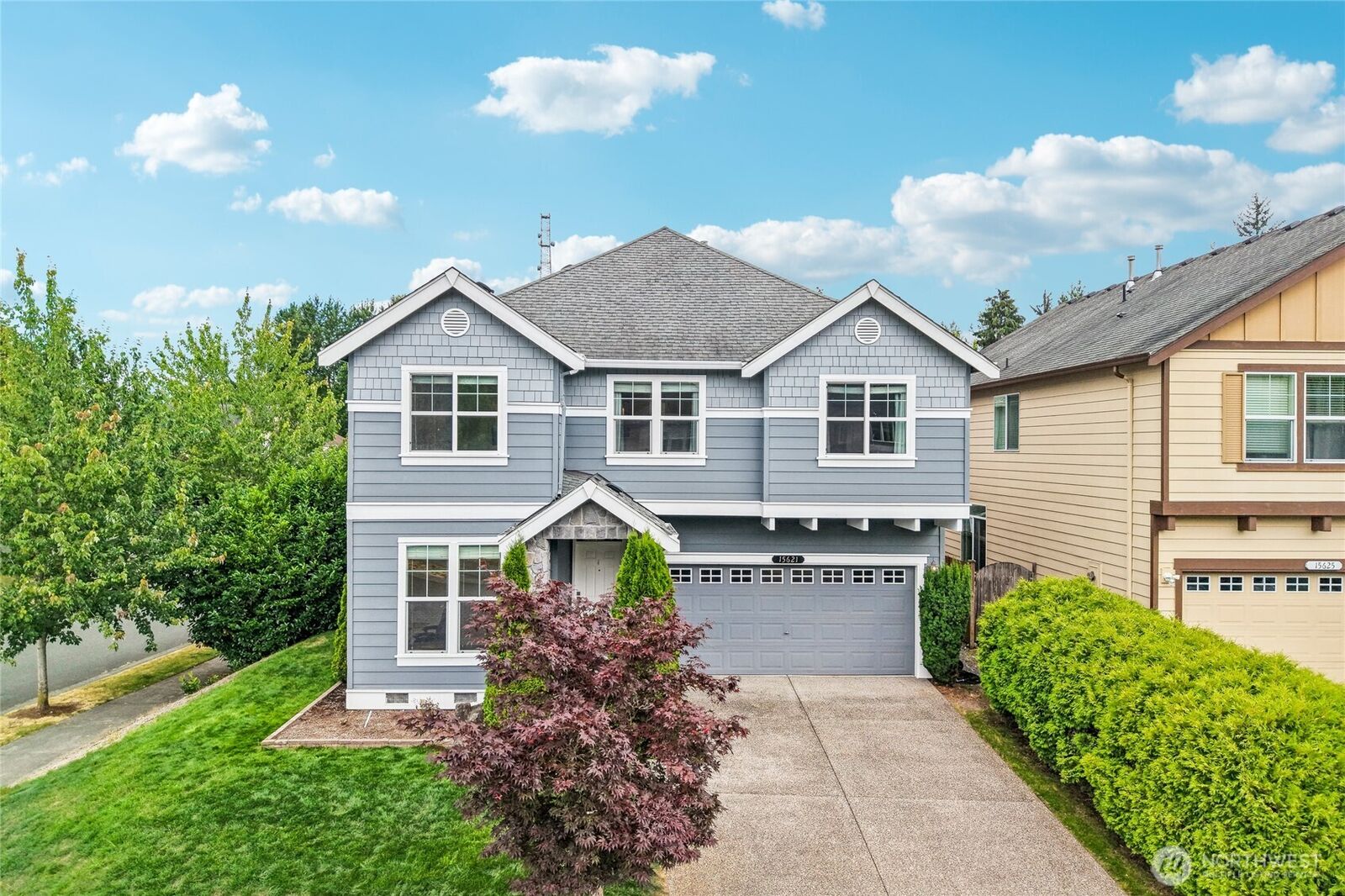 Property Photo:  15621  36th Avenue SE  WA 98012 