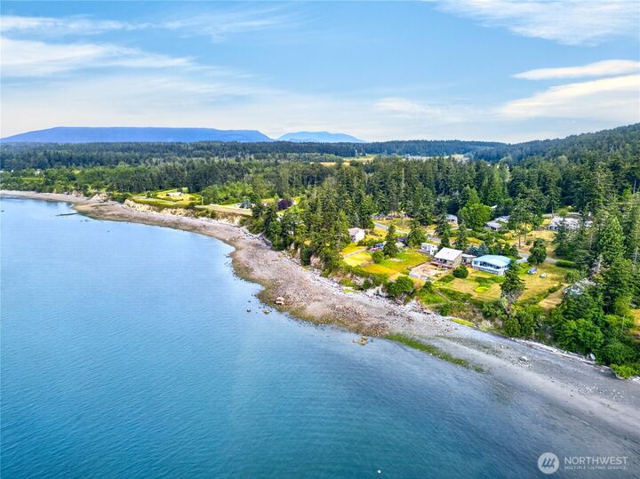 Property Photo:  7404  Guemes Place  WA 98221 