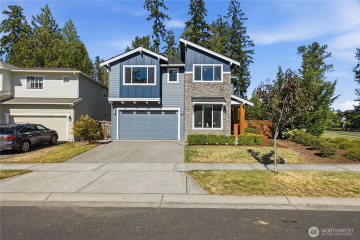 Property Photo:  13165  176th Avenue E  WA 98391 