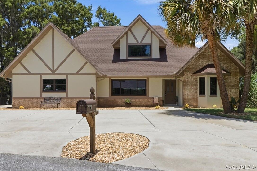 Property Photo:  1425 S Homestead Point  FL 34450 