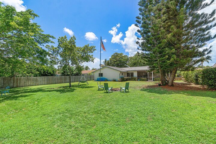 Property Photo:  348 Sandpiper Avenue  FL 33411 