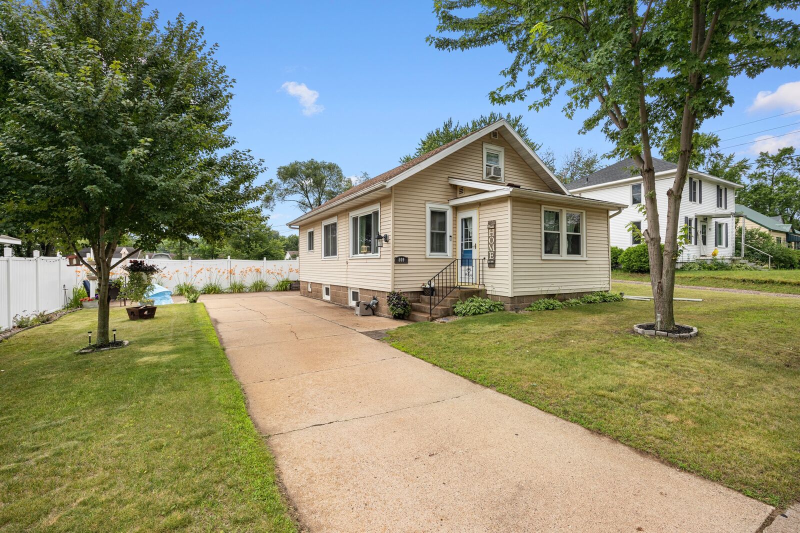 Property Photo: 509 Fountain Street WI 54703