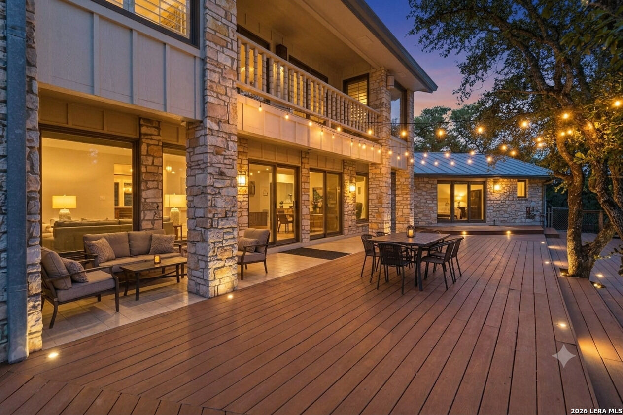 Property Photo:  318 Remington Dr  TX 78004 
