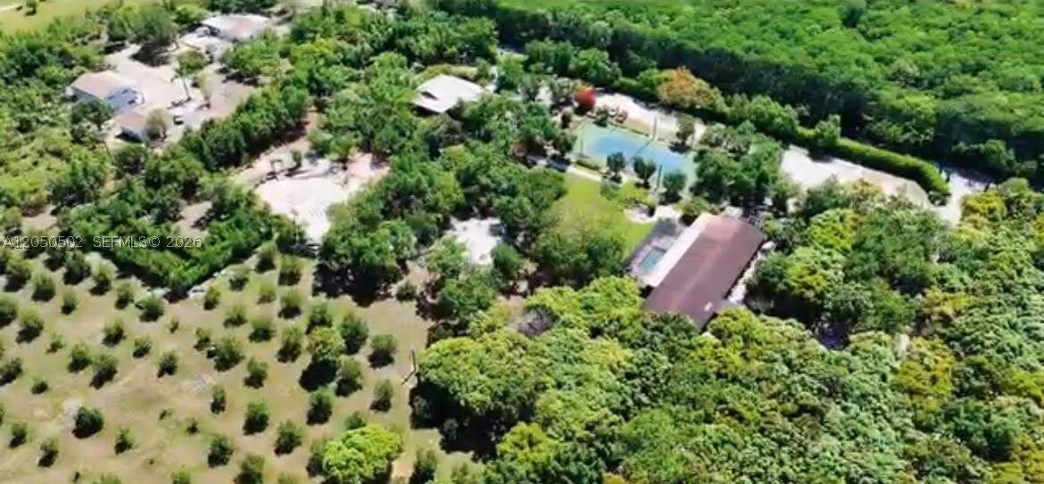 Property Photo: 21601 SW 154th Ave FL 33170