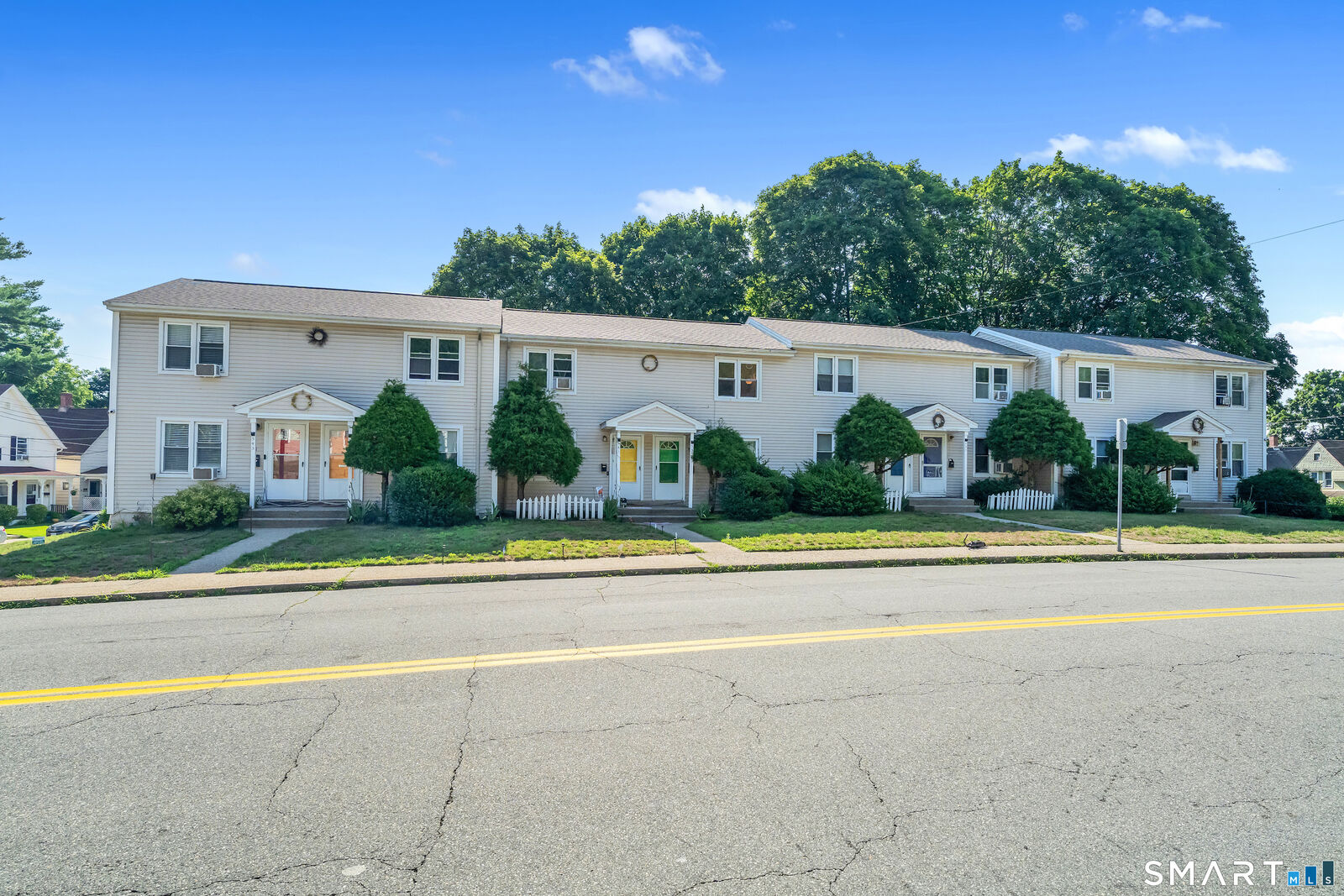 Property Photo:  531-545 Boswell Avenue  CT 06360 