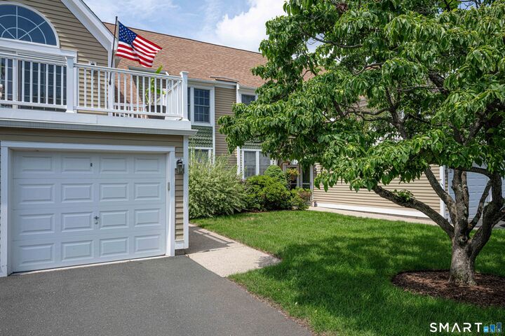 Property Photo: 600 Washington Avenue F4 CT 06473