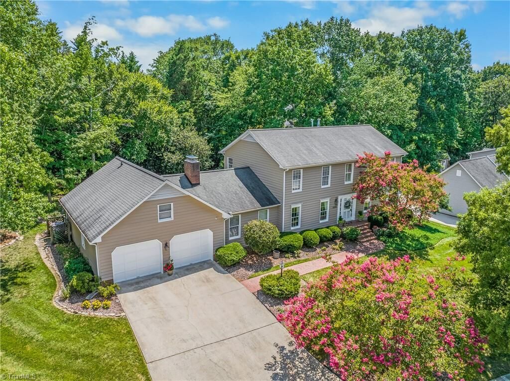 Property Photo:  1203 Brookfield Court  NC 27262 