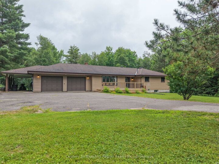 Property Photo: 1532 Highway 17 N/A E ON P0H 2E0
