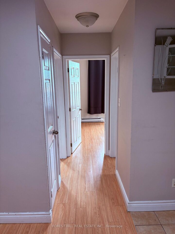 Property Photo: 2530 Eglinton Avenue W 1 ON M6M 1T1