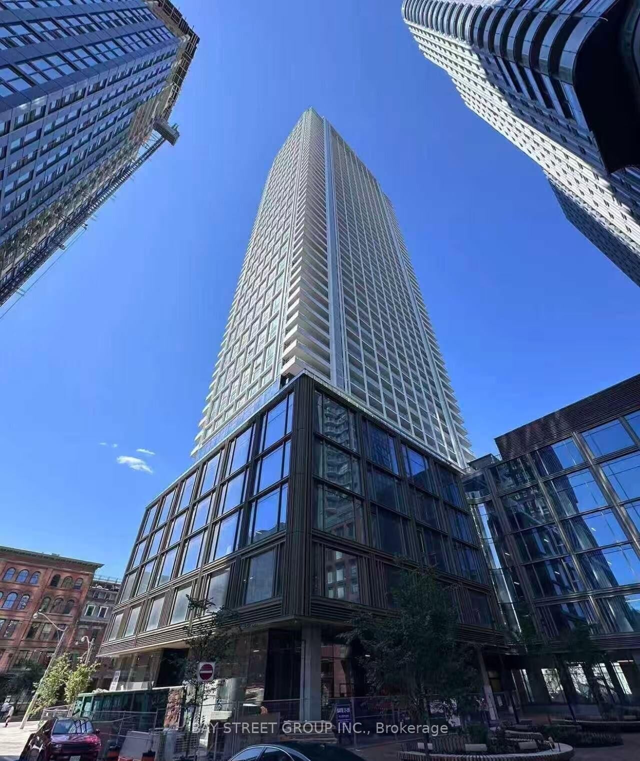 Property Photo:  88 Queen Street E 2003  ON M5C 0B6 