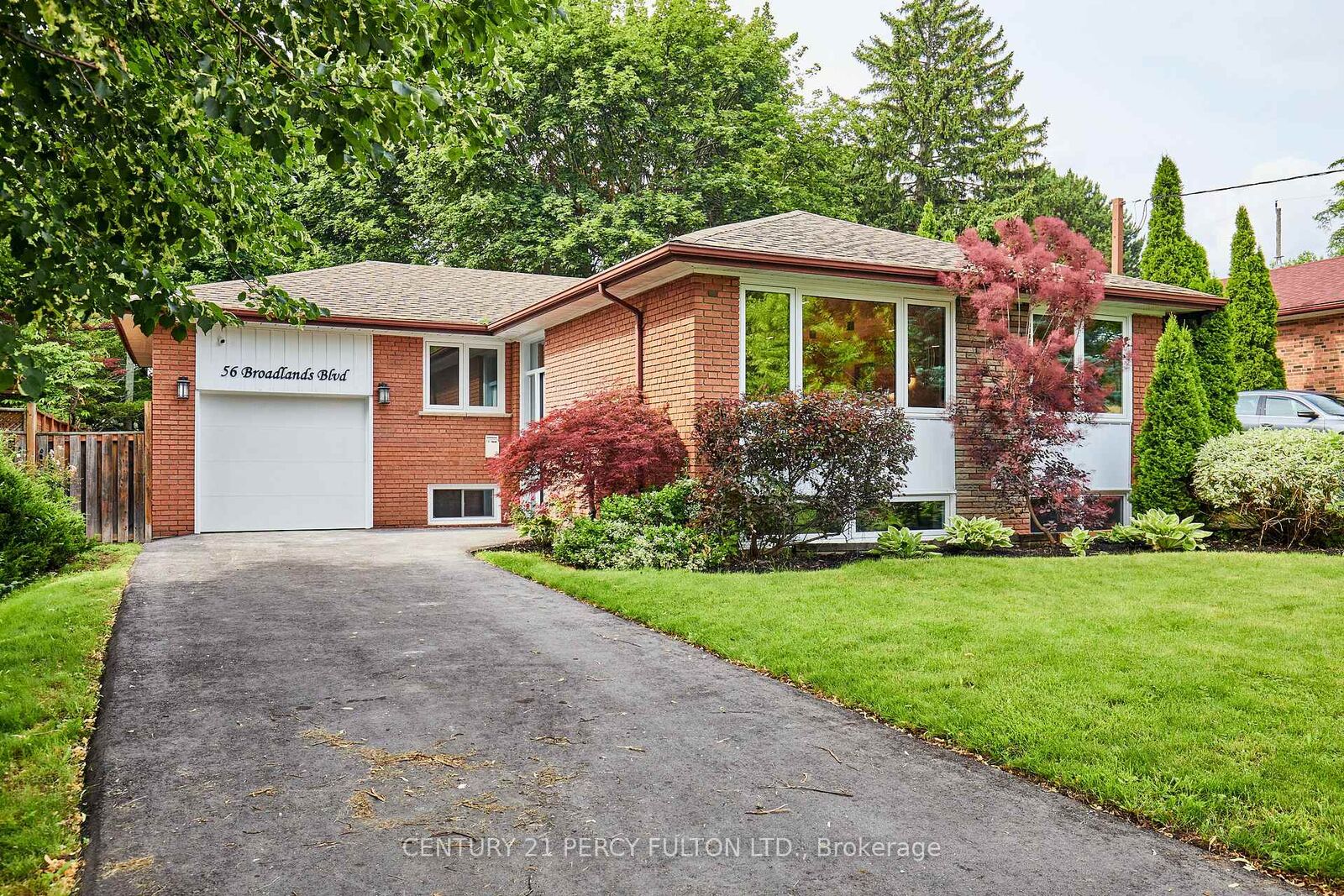 Property Photo:  56 Broadlands Boulevard  ON M3A 1J3 