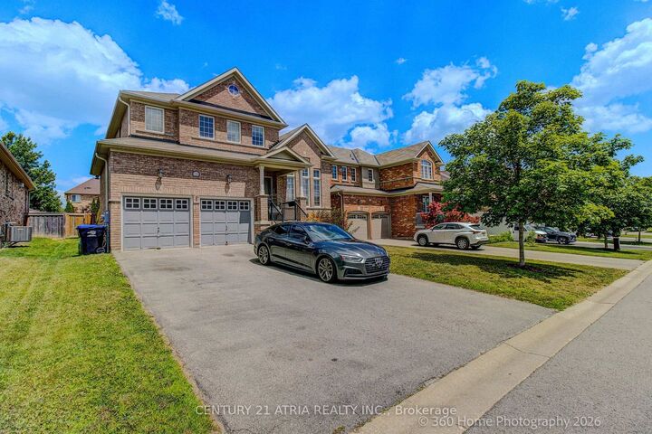 Property Photo: 1386 Sheldon Street ON L9S 4B7