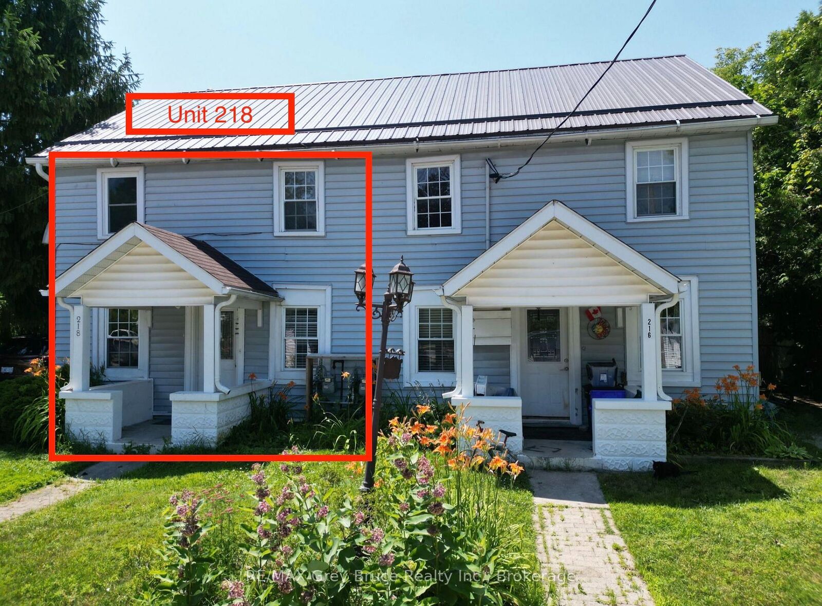 Property Photo:  218 Denmark Street  ON N4L 1C2 