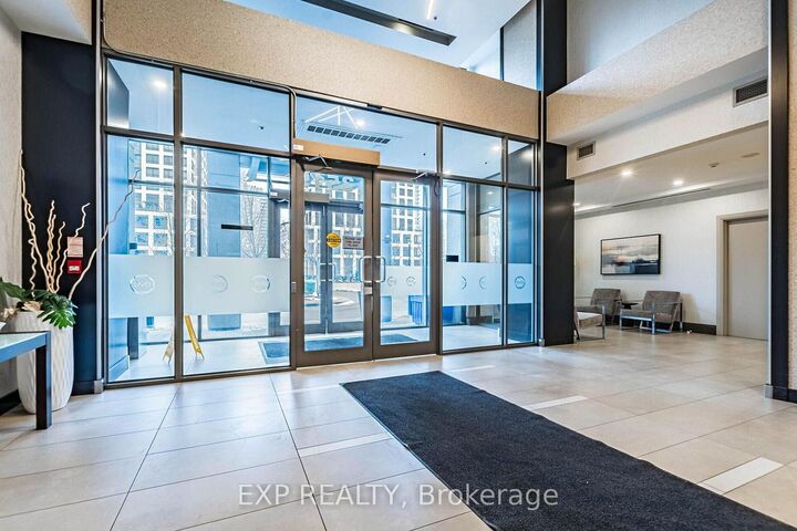 Property Photo:  3515 Kariya Drive 1701  ON L5B 0C1 