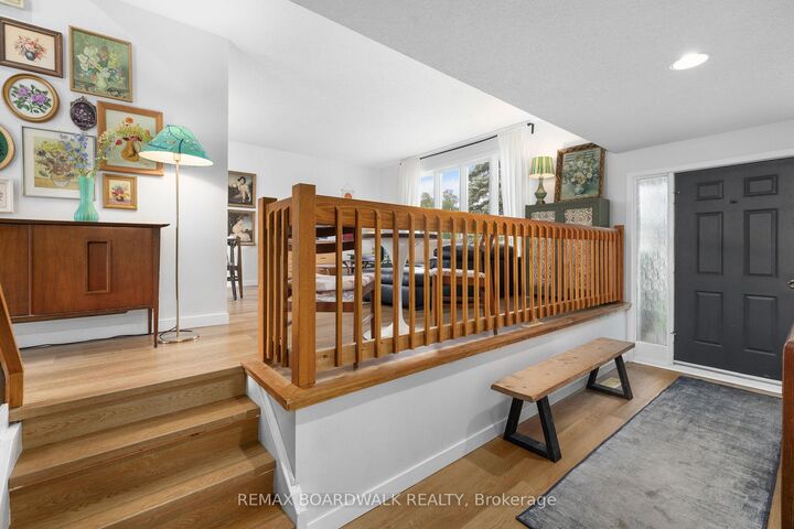 Property Photo:  8 Jessie Drive  ON K7H 3J1 