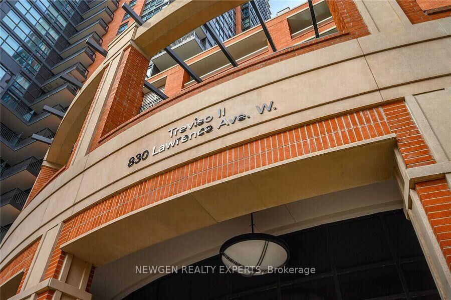 Property Photo: 830 Lawrence Avenue W 2405 ON M6A 0B6