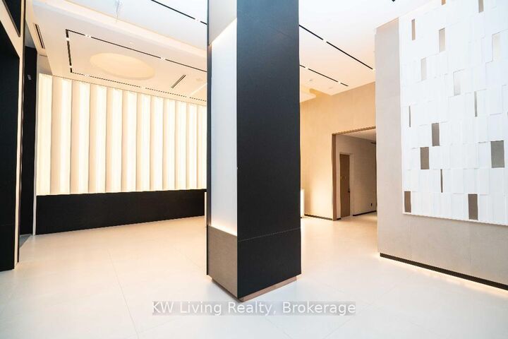 Property Photo: 400 King Street W 523 ON M5V 1K2