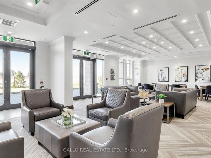 Property Photo:  25 Baker Hill Boulevard 118  ON L4A 4R5 