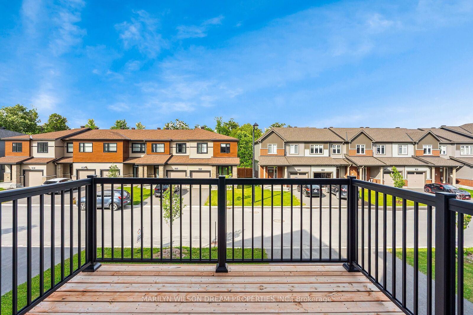 Property Photo: 274 Elsie Macgill Walk ON K2W 0K7