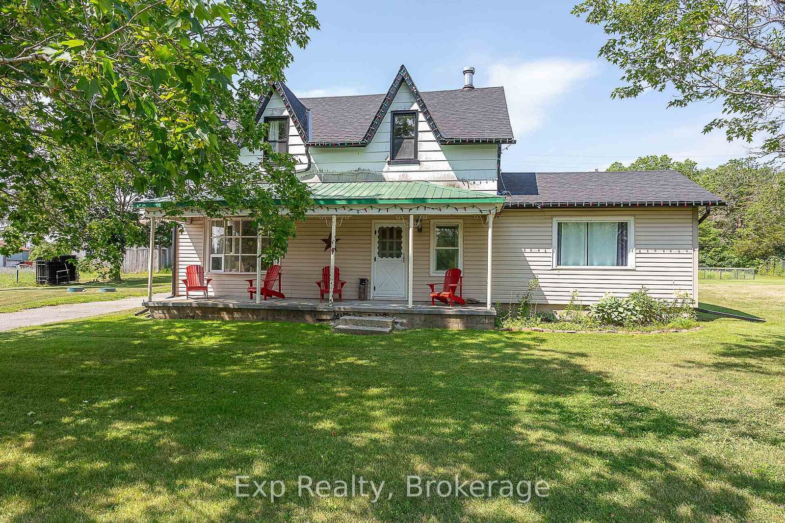 Property Photo: 94 Latta Drive ON K0K 2V0