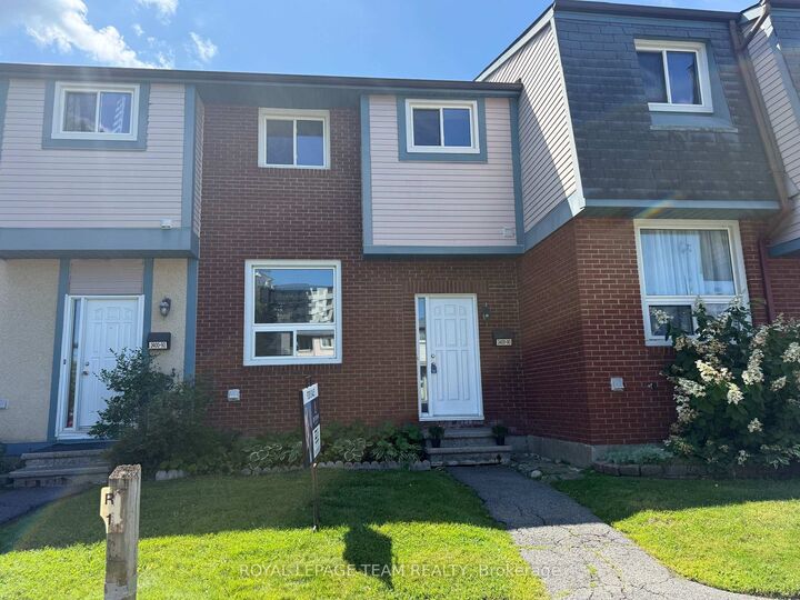 3400 Paul Anka Drive 90 — photo 1