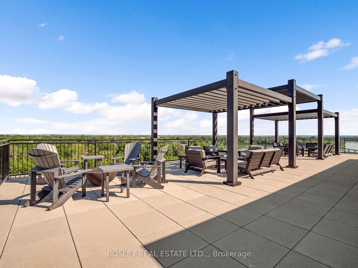 57 Lakeport Road 307 — photo 1