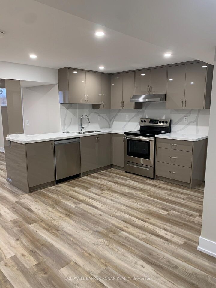 Property Photo:  5555 8th Line Unit B  ON L0L 1L0 