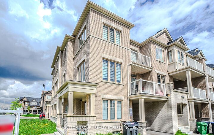 65 Fruitvale Circle — photo 1