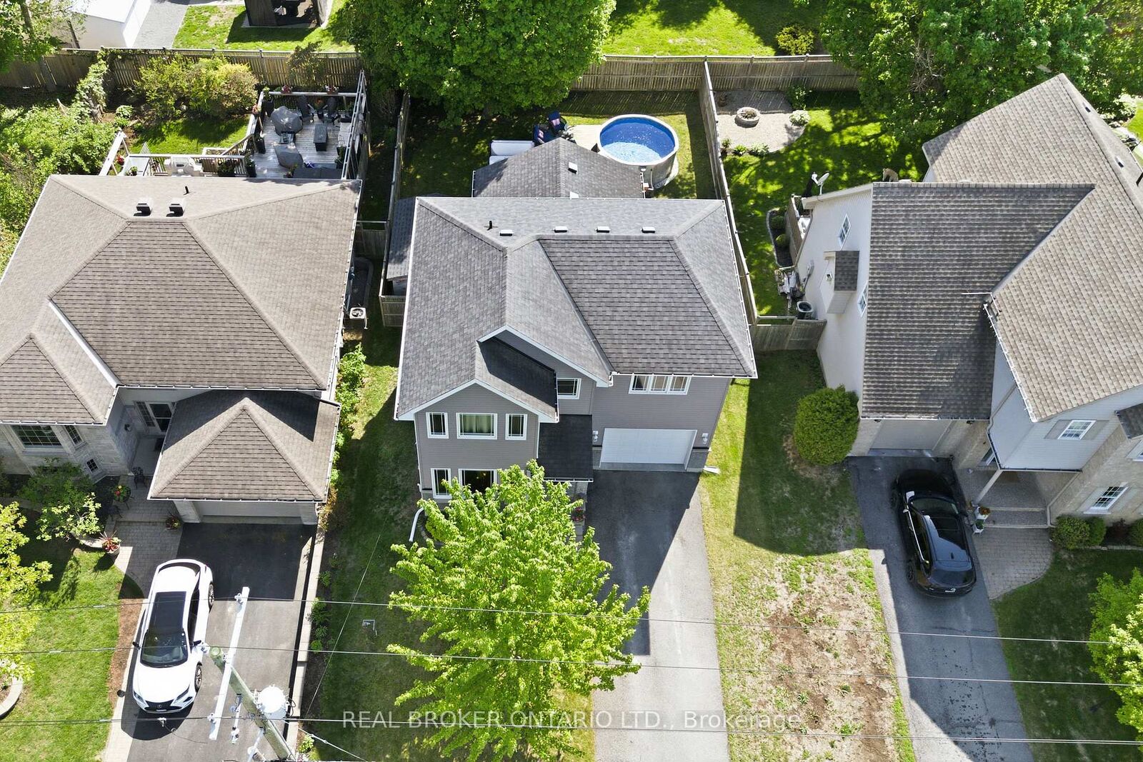 Property Photo: 6 Francis Street ON K7C 0C6