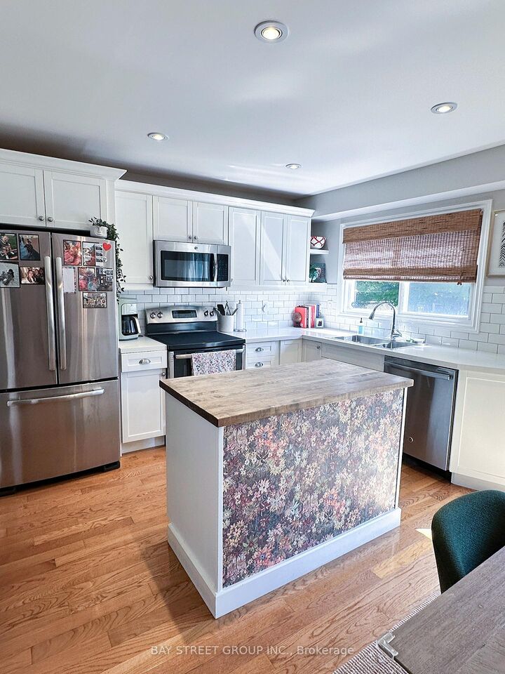Property Photo: 1559 Parish Lane ON L6M 2Z6