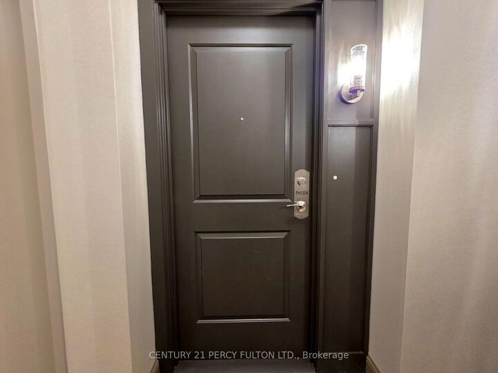 Property Photo: 133 Wynford Drive Ph104 ON M3C 0J5