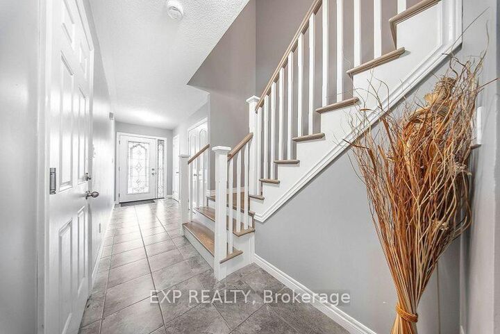 Property Photo: 1441 Dunkirk Avenue ON N4T 0J6