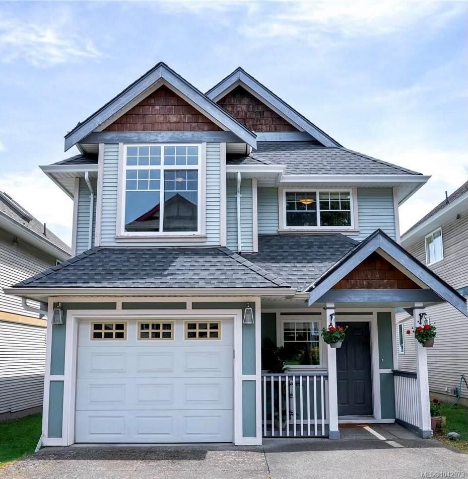 Property Photo:  921 Colville Rd #5  BC V9A 4P4 