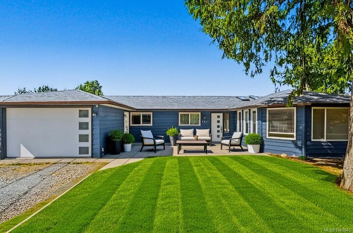 151 Cooper Pl — photo 1