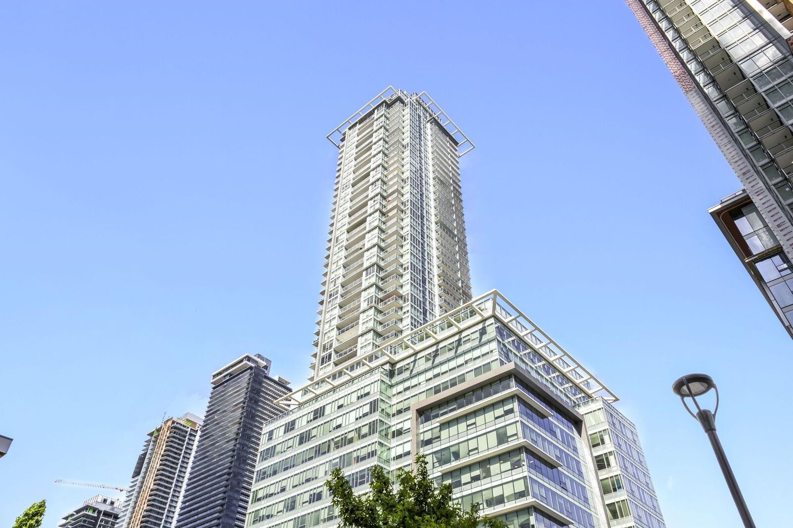 Property Photo: 4485 Skyline Drive 2602 BC V5C 0J2