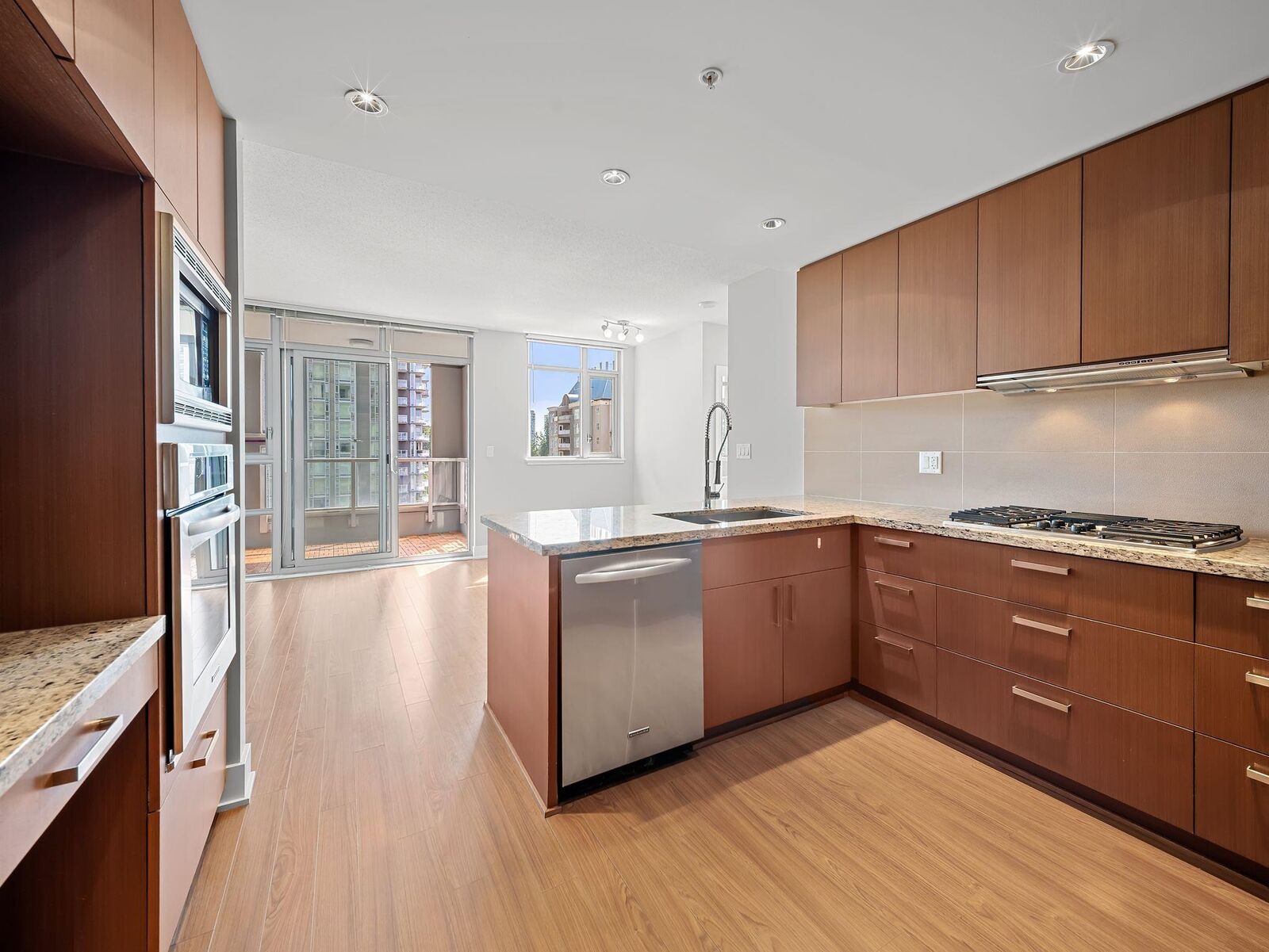 Property Photo:  1155 The High Street 1208  BC V3B 7W4 
