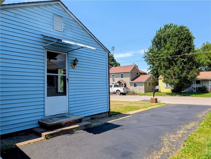 Property Photo:  620 Schuyler Avenue  NY 14904 
