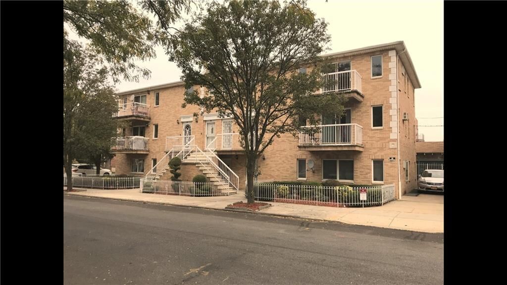 Property Photo: 1707 70th Street 3B NY 11204