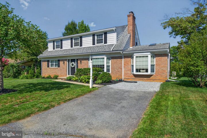Property Photo: 1521 Fellowship Drive PA 17601