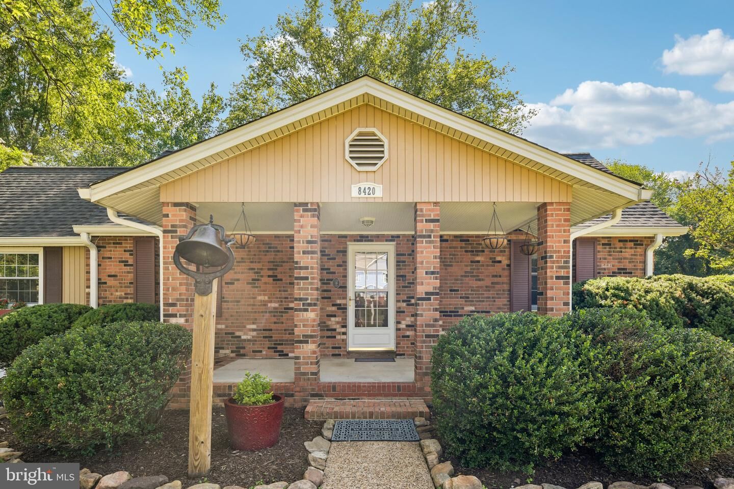 Property Photo:  8420 Leaf Road  VA 22309 