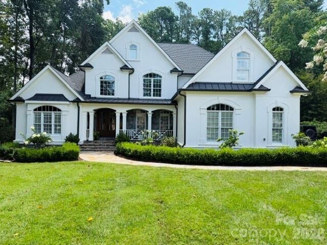 Property Photo: 16717 Yardarm Lane NC 28031