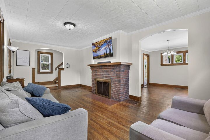 Property Photo:  230 Robbins Drive  OH 43055 