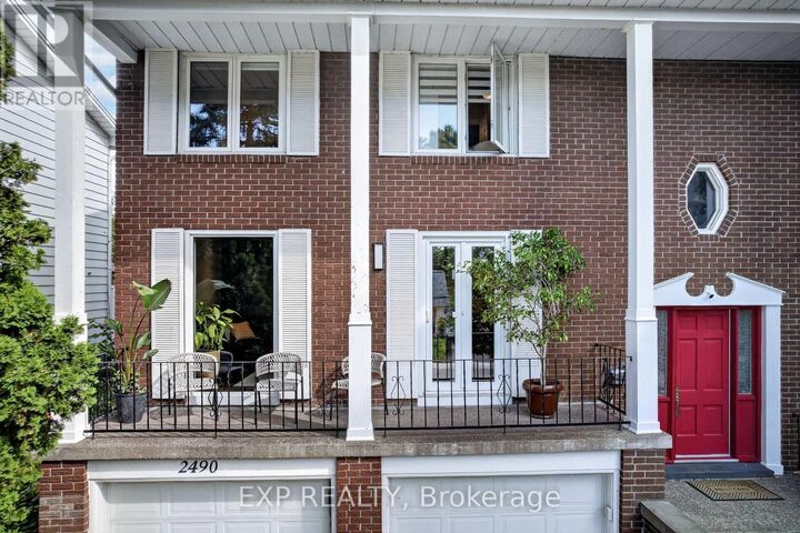 Property Photo: 2490 Regina Street ON K2B 6X5