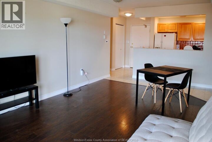 Property Photo: 3000 Sandwich Street 410 ON N9C 4G3